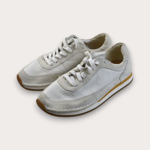 Clarks White Sneakers | Size 8.5 New - Picture 3 of 7